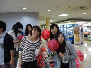 体育授業ボーリングの画像